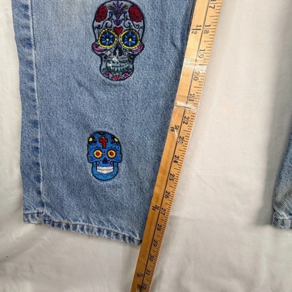 A-Star Denim Co Sugar Skull Embroidered Distressed Light Wash Jeans Mens 32x31
